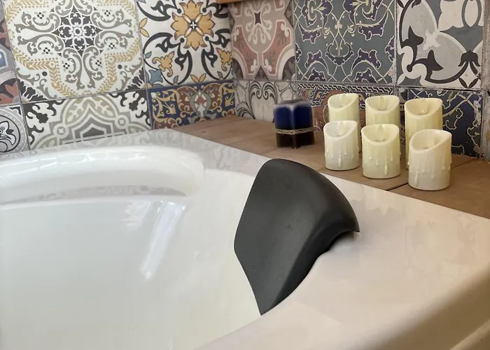 Couette-café Casa Saphi 4*