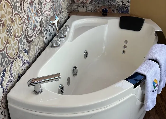 Casa Saphi 4*